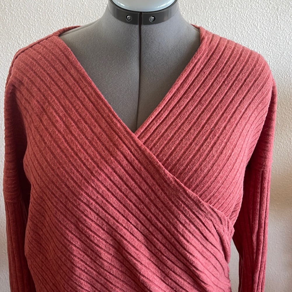 Suzanne Betro Coral Long-sleeve Yoke Tunic Top Pullover Sweater Sz 1X